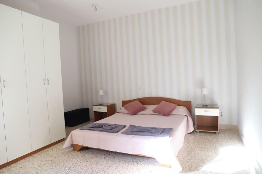 Seaview 3 Bedroom Apartment In Sliema Bagian luar foto